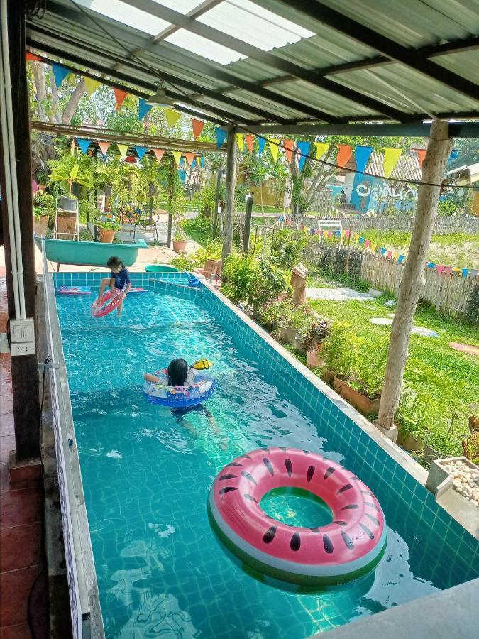 อยู่ดินกินดีฟาร์มสเตย์ Mae Rim Extérieur photo
